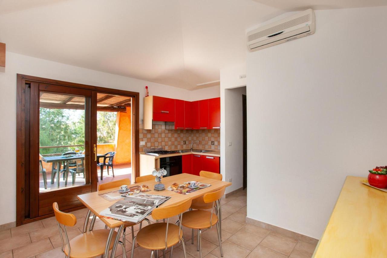 Delta 3 Apartment Orosei Bagian luar foto