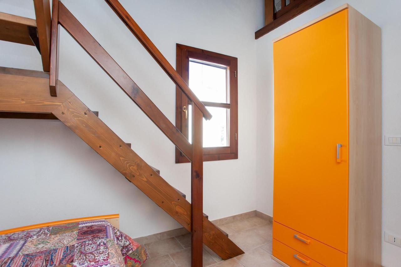 Delta 3 Apartment Orosei Bagian luar foto